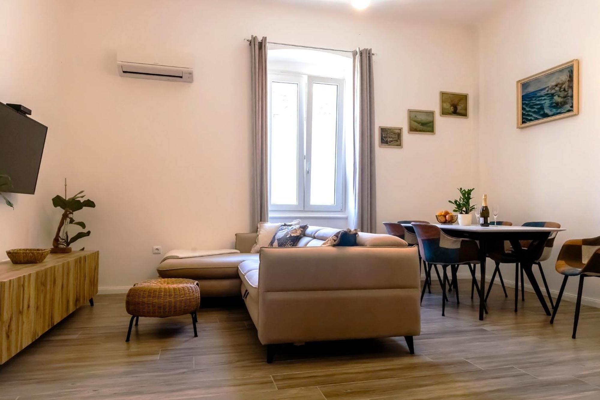 Center Azura Vista * Porec